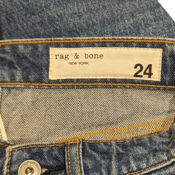 Rag & Bone Rosa Mid Rise Boyfriend Rigid Women's Jeans in Clover (24) - Picture 4 of 8